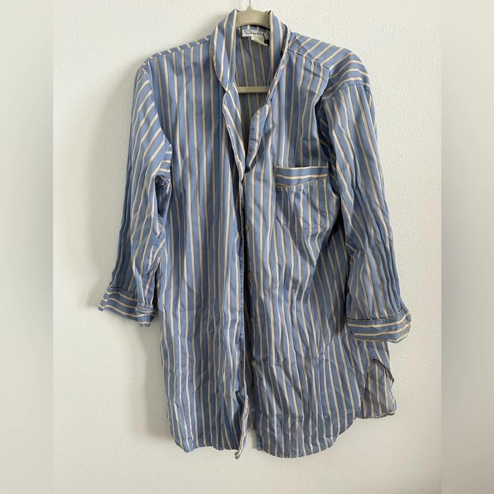 VTG Oscar De La Renta nightgown/sleep shirt. Size S/M - Picture 1 of 4